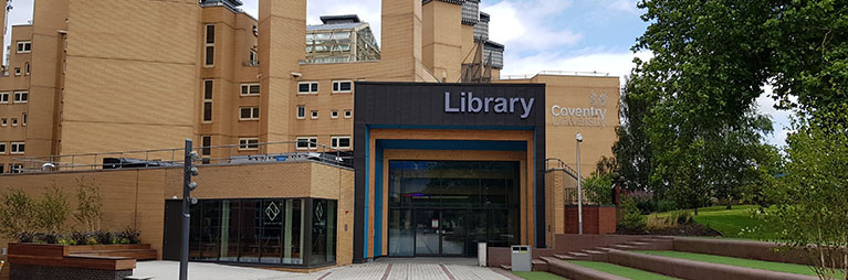 イギリス コベントリー大学 ランチェスター図書館